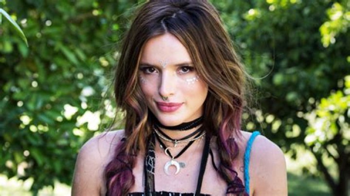 Bella Thorne News, Music, Photos And Videos – Hollywood Life