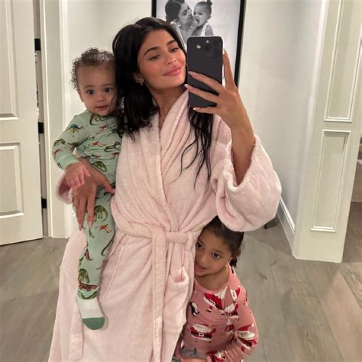 Kylie Jenner Cuddles With Stormi, 5, & Aire, 1, In Photos From Their Private Jet ‘Adventures’