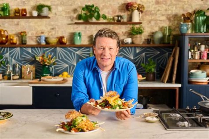 Learn Amazing New Recipes With the Best Celebrity Cook Books
