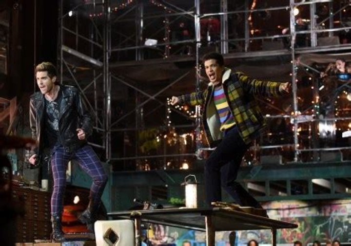 Vanessa Hudgens: Reuniting With ‘Grease: Live’ Co-Star Jordan Fisher For ‘RENT’ Is ‘Magical’